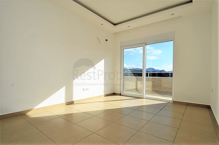 Большой пентхаус в районе Махмутлар