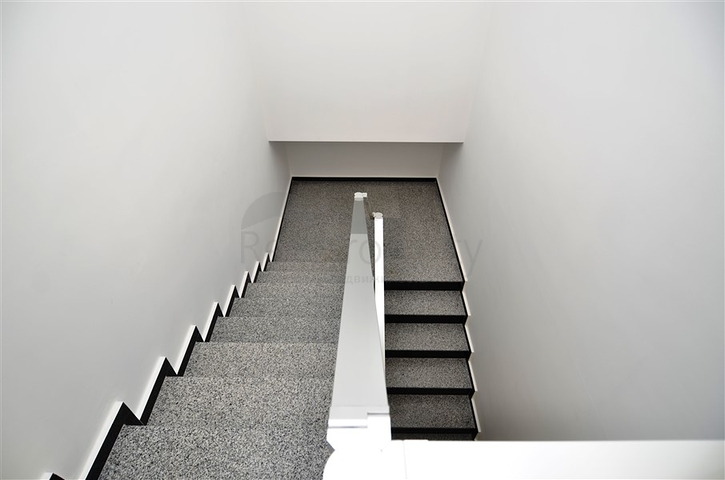 Большой пентхаус в районе Махмутлар