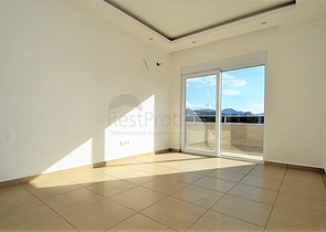 Большой пентхаус в районе Махмутлар