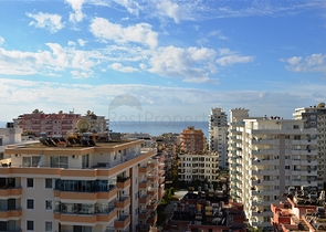 Большой пентхаус в районе Махмутлар