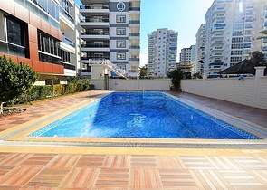 Большой пентхаус в районе Махмутлар