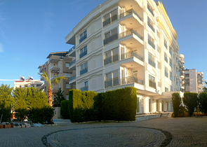 Квартиры 2+1 в новом комплексе в самом центре Лары 