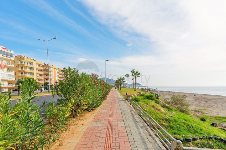 Квартира с отдельной кухней в Махмутларе