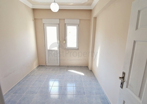 Квартира с отдельной кухней в Махмутларе