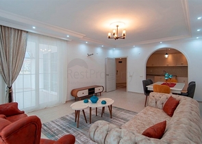 Меблированные трёхкомнатные апартаменты в Тосмуре