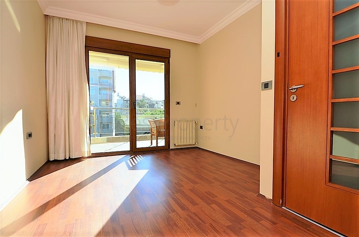 Апартаменты в чудесном комплексе в центре Алании