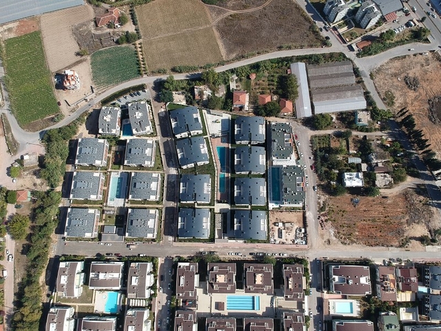 Элитные квартиры 3+1 и 4+1 в Ларе Анталья