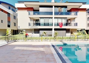 Элитные квартиры 3+1 и 4+1 в Ларе Анталья