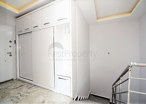 Двухуровневые апартаменты 4+1 в Махмутларе