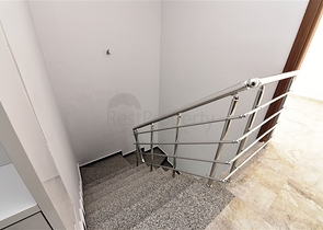 Двухуровневые апартаменты 4+1 в Махмутларе