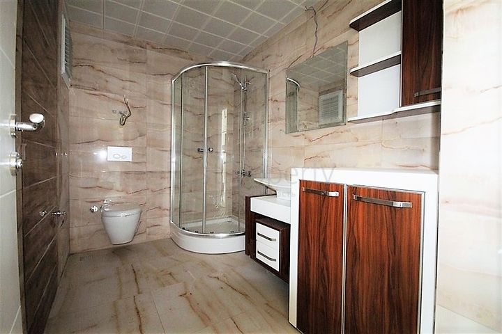 Апартаменты 1+1 в новом комплексе Махмутлара