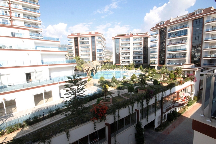 Трёхкомнатные апартаменты в районе Джикджилли