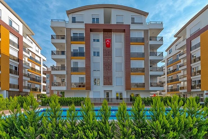 Квартира 1+1 с мебелью в Лимане Коньяалты Анталья