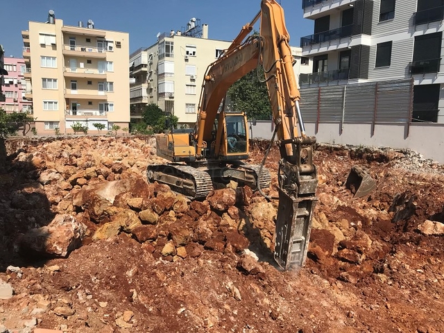 Инвестиционный проект рядом с Ататюрк парком в Анталии