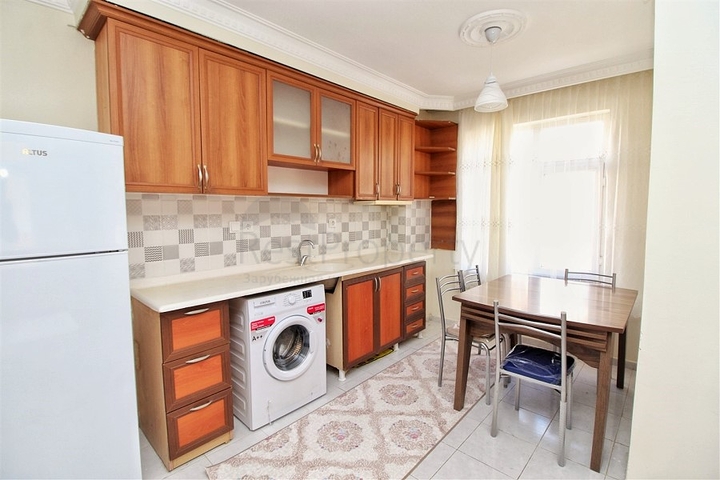 Трехкомнатная квартира в районе Махмутлар