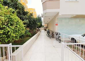 Трехкомнатная квартира в районе Махмутлар