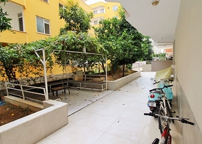 Трехкомнатная квартира в районе Махмутлар