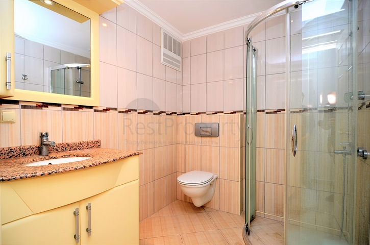 Трехкомнатная квартира в благоустроенном комплексе