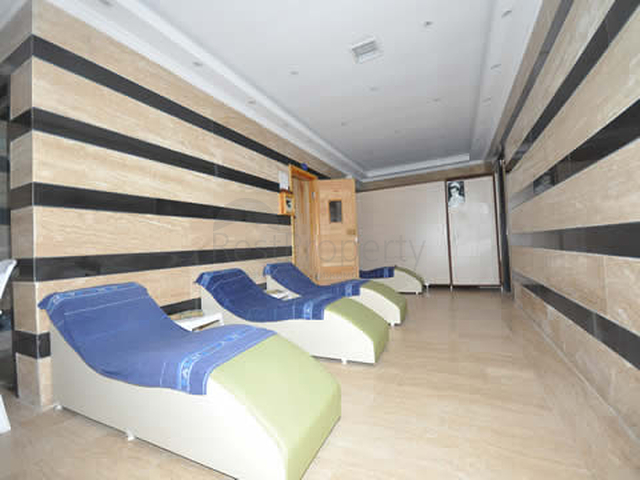 Трехкомнатная квартира в благоустроенном комплексе