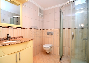 Трехкомнатная квартира в благоустроенном комплексе