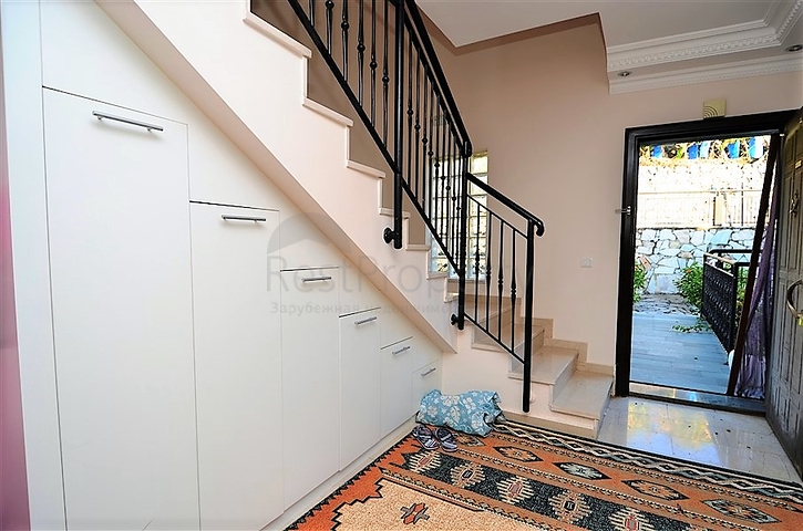 Меблированная квартира-дуплекс в районе Каргыджак