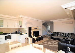 Меблированная квартира-дуплекс в районе Каргыджак