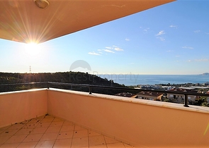 Меблированная квартира-дуплекс в районе Каргыджак