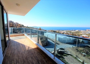 Квартира с видом на море в новом комплексе Каргыджака