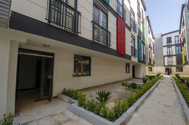 Квартиры 4+1 в Гюзельоба Лара