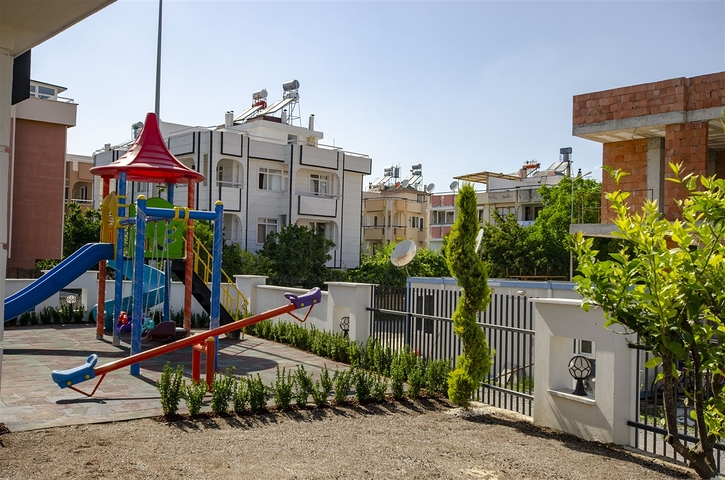 Квартиры 4+1 в Гюзельоба Лара