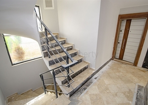 Квартиры 4+1 в Гюзельоба Лара