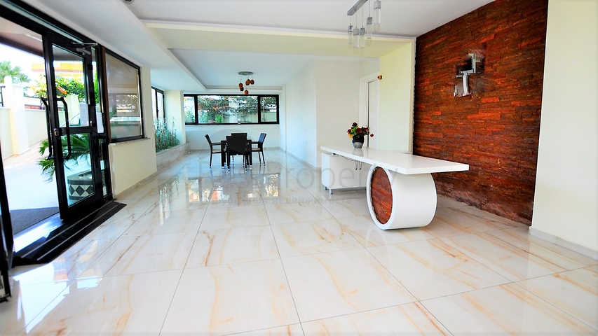 Меблированная квартира 1+1 в районе Махмутлар