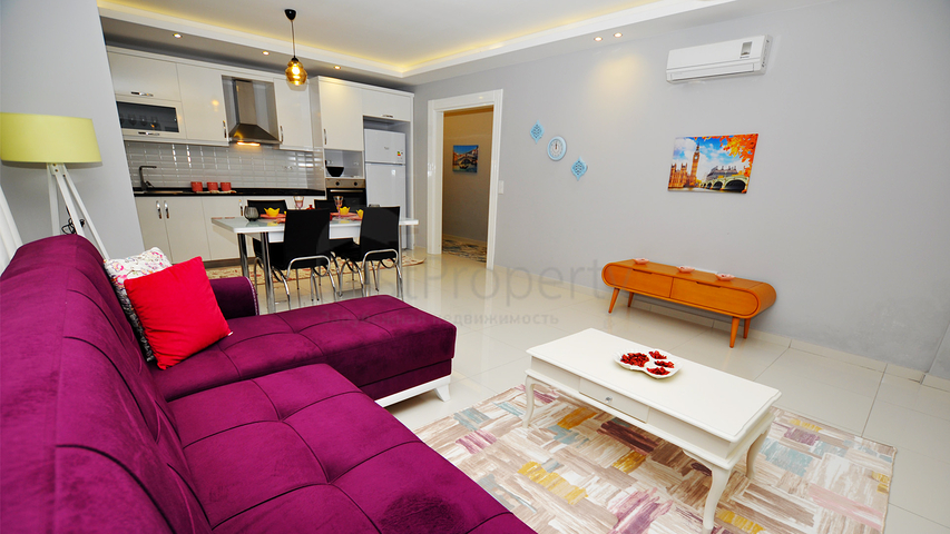 Меблированная квартира 1+1 в районе Махмутлар