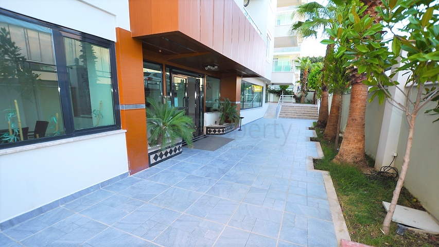 Меблированная квартира 1+1 в районе Махмутлар