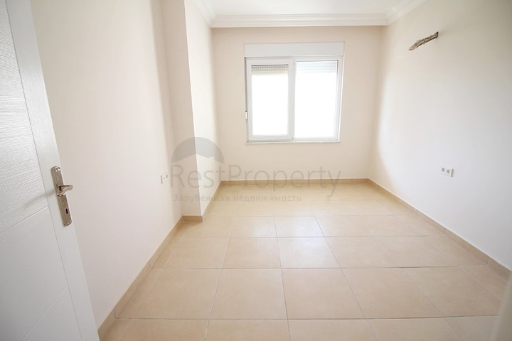 Пентхаус планировки 4+2 с видом на море и горы