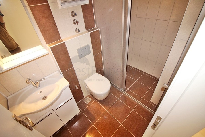 Пентхаус планировки 4+2 с видом на море и горы