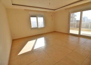 Пентхаус планировки 4+2 с видом на море и горы