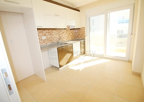 Пентхаус планировки 4+2 с видом на море и горы