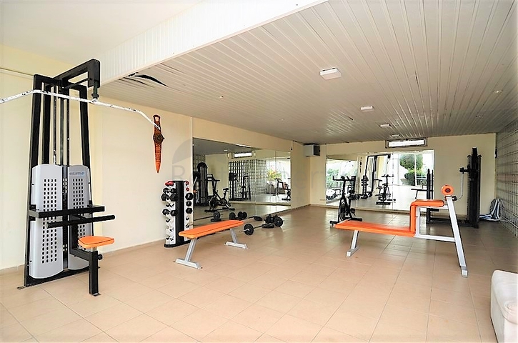 Квартира 2+1 в современном комплексе Махмутлара