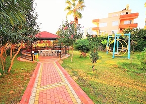 Квартира 2+1 в современном комплексе Махмутлара