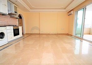 Квартира 2+1 в современном комплексе Махмутлара