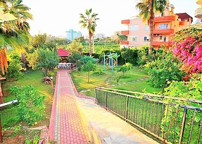 Квартира 2+1 в современном комплексе Махмутлара