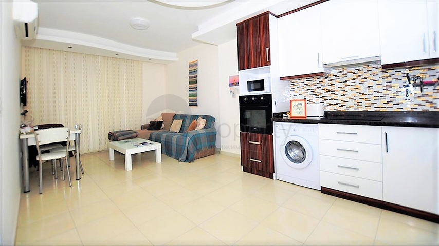 Меблированная квартира планировки 1+1 в Махмутларе