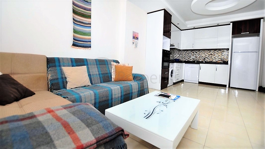 Меблированная квартира планировки 1+1 в Махмутларе