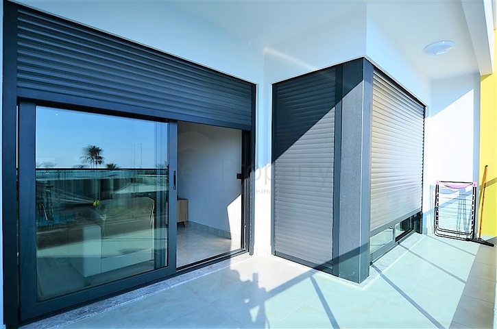 Меблированные апартаменты 1+1 в комплексе у самого моря