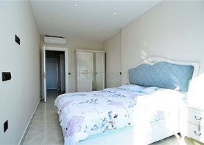 Меблированные апартаменты 1+1 в комплексе у самого моря