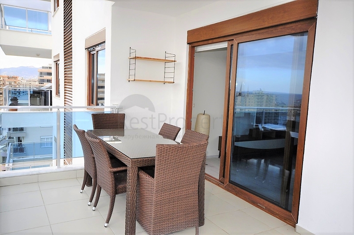 Трёхкомнатная квартира в современном комплексе Махмутлара