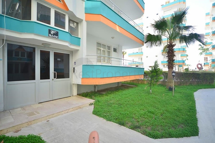 Квартира 2+1 в комплексе на первой береговой линии