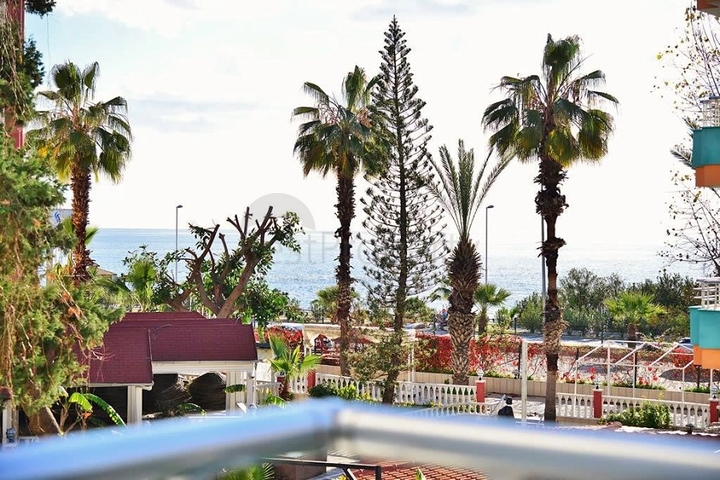 Квартира 2+1 в комплексе на первой береговой линии