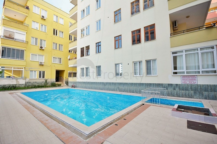 Квартира 2+1 по очень низкой цене в Махмутларе